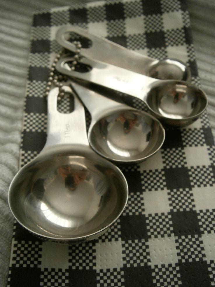 cuillères de mesures pâtisserie