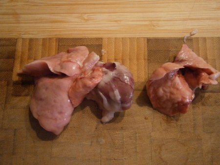 decouper-lapin-coeur-et-poumons-a-jeter