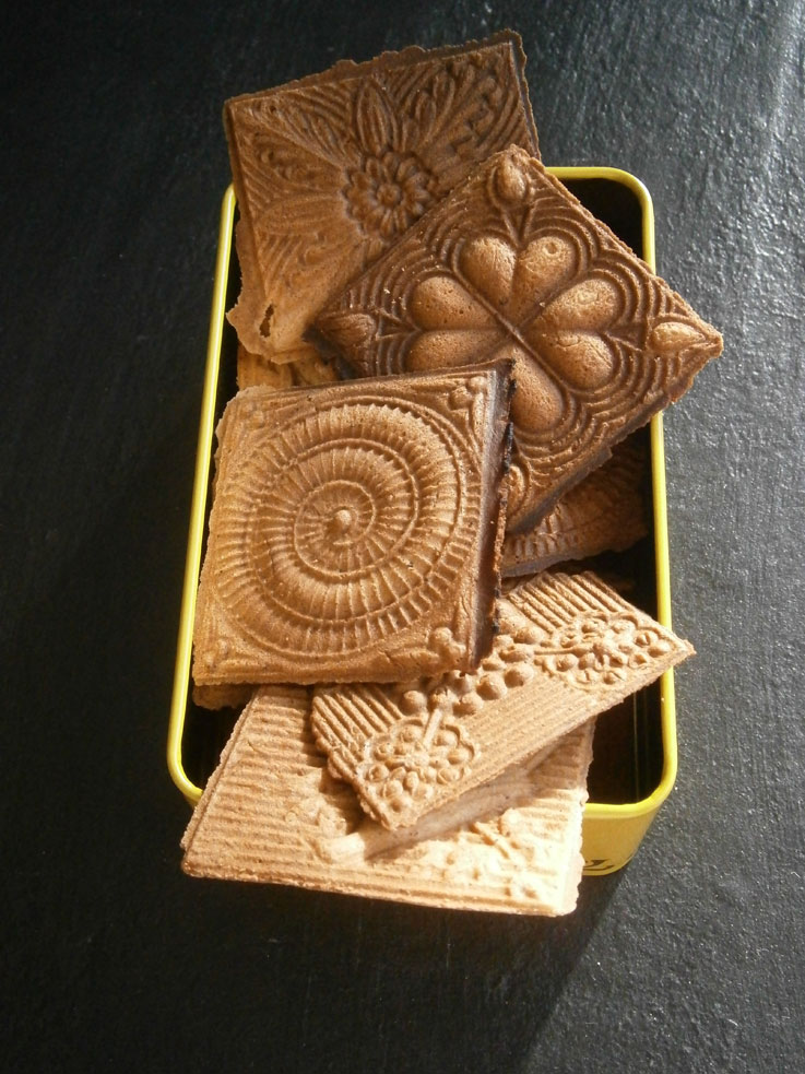 gros-plan-gaufrettes-cannelle-motif