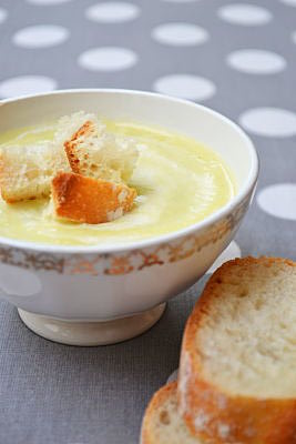 potage parmentier veloute soupe poireau pomme de terre recette facile rapide